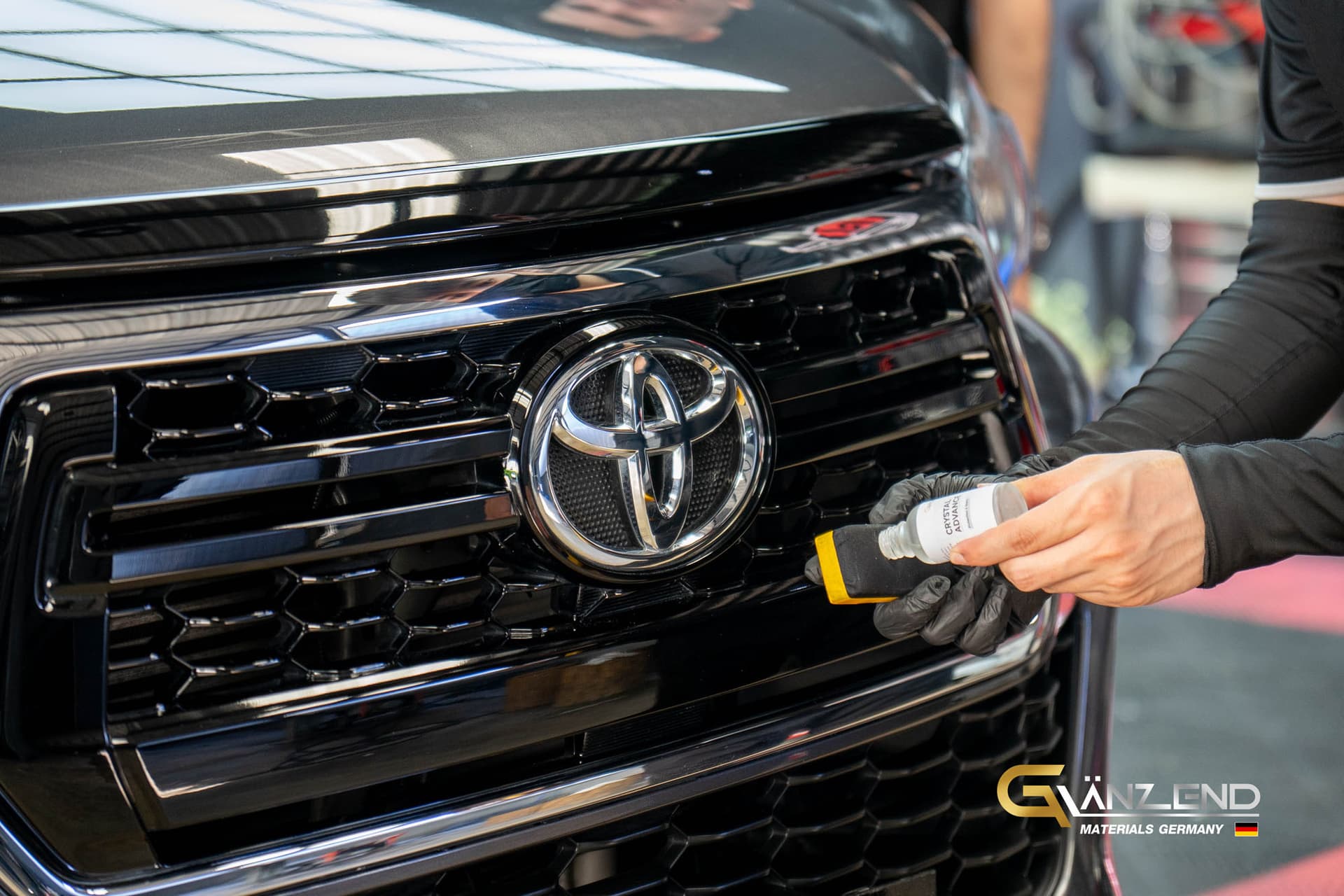 การเคลือบแก้วกระจังหน้า Toyota