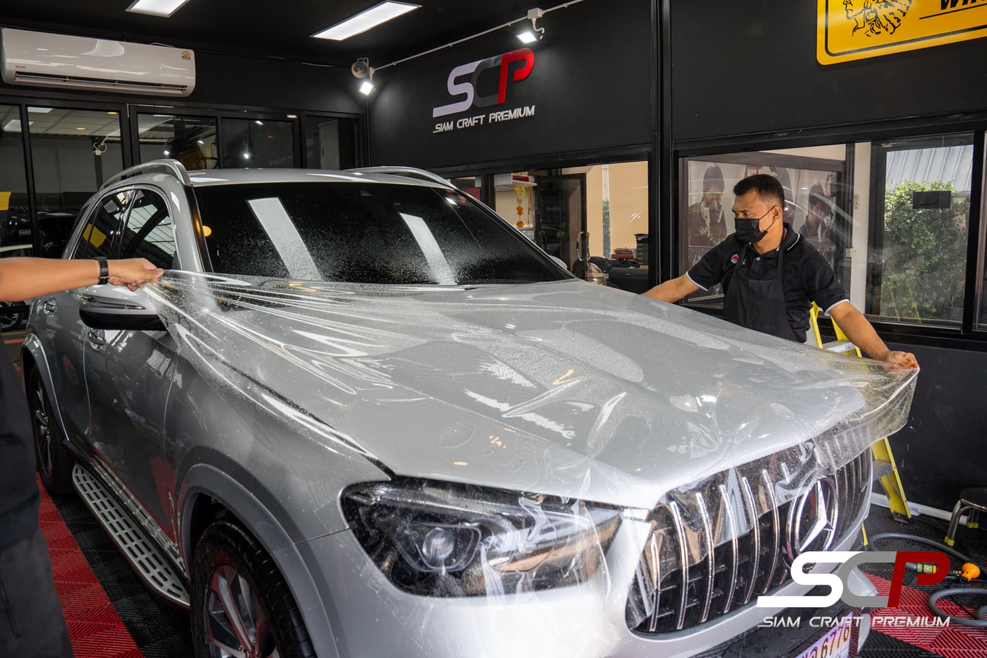 ฟิล์ม TPU ปกป้องสีรถด้านหน้า